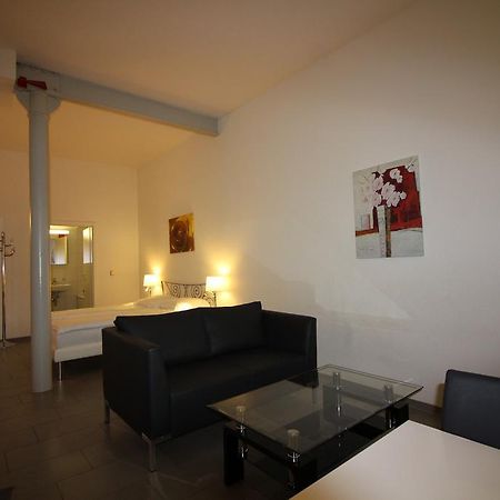 Swiss Star Oerlikon Inn Zürich Exteriör bild